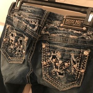 Miss Me Jeans size 27 bootcut from Buckle